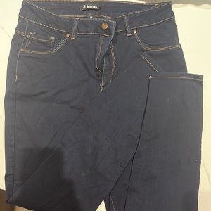 Great skinny dark wash jean